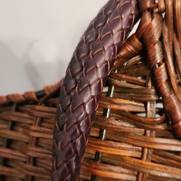 Brown and Tan Woven Tote Bag - Picture 4 of 9